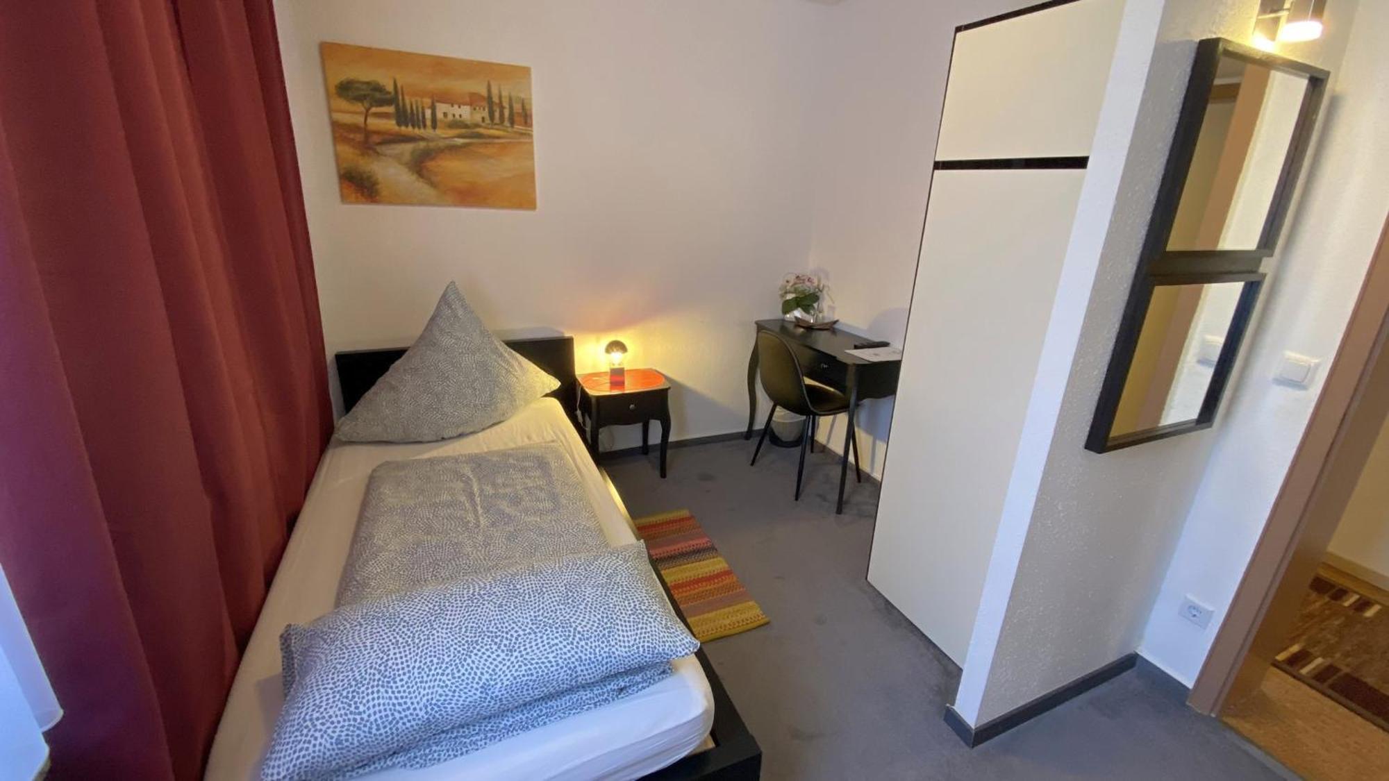 Hotel Garni Bad Cafe Bad Niedernau Номер фото